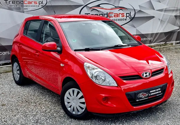 Hyundai i20 cena 19990 przebieg: 154000, rok produkcji 2012 z Wałbrzych